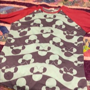 Large Lularoe randy tee